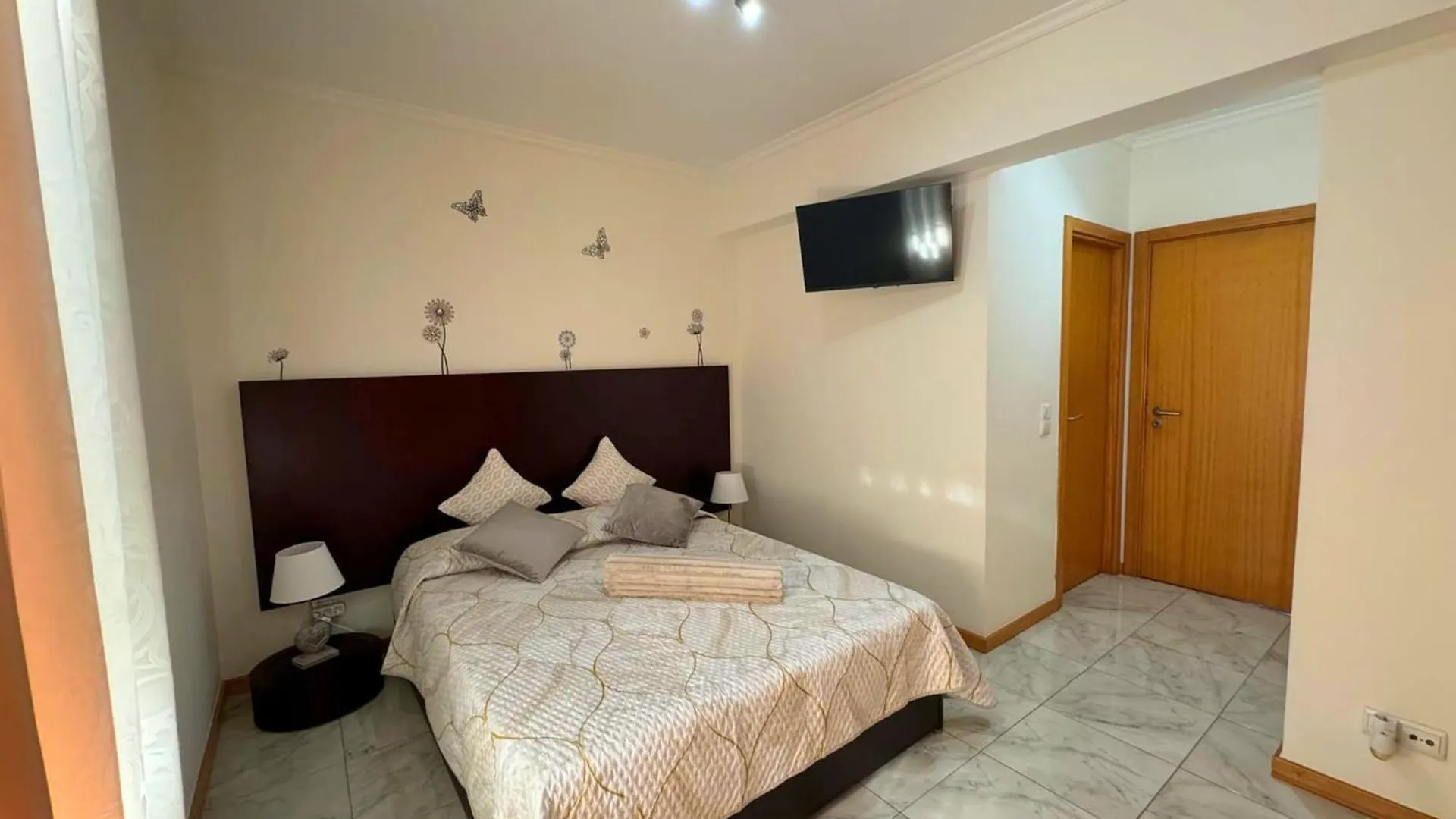 Funchal Getaway, Cozy Private Room With Bathroom And Wifi البرتغال